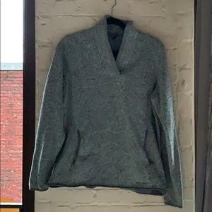 Eddie Bauer Sweatshirt